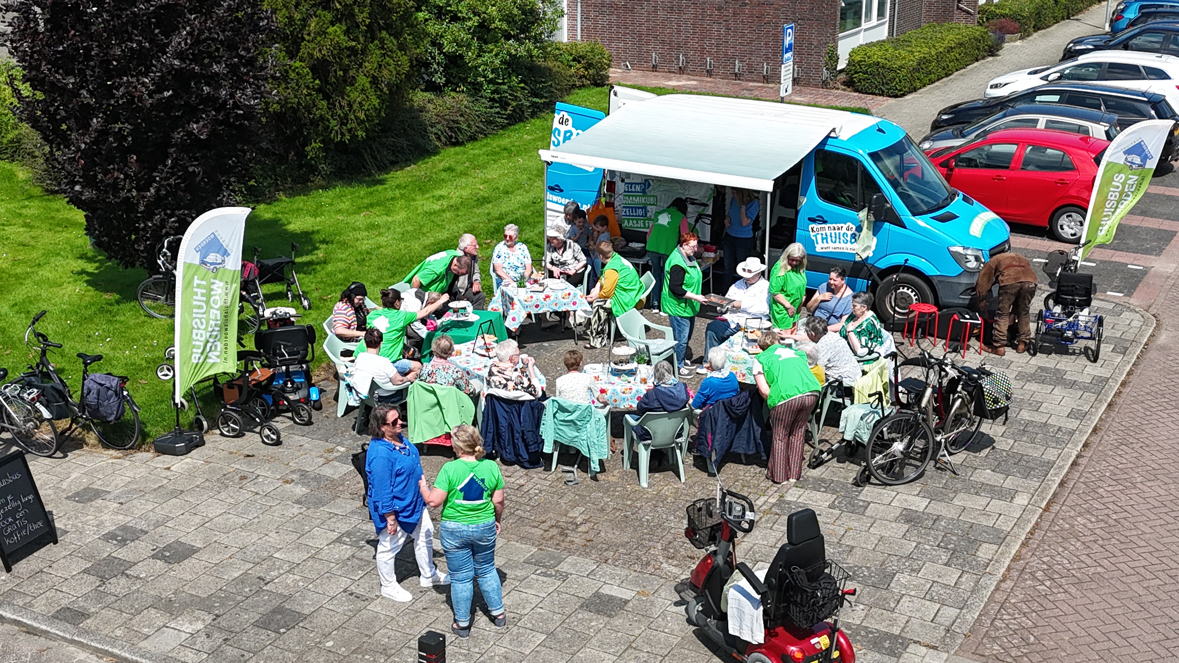 Mobiele Thuisbus in actie